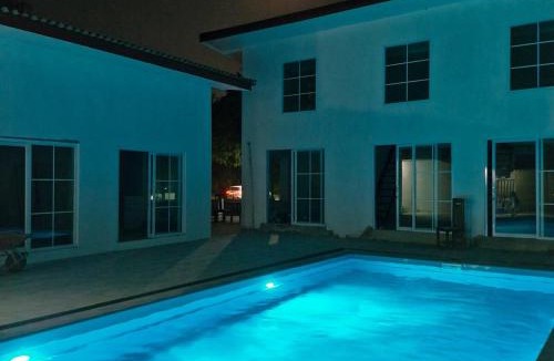 Vang Vieng Apartment | River View Villas