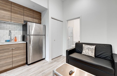 River West Apartment | River West, Third Floor Chicago by 747 Lofts