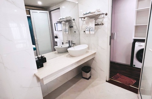 An Hai Đong Hotel | Rivera Suites