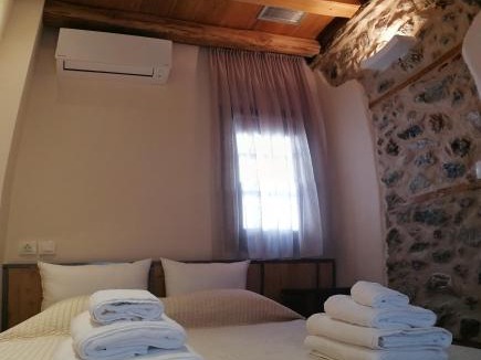Litochoro House | RiverBed Traditional Guest House