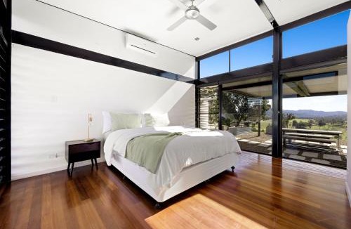 Conondale House | Riverdance At Conondale