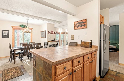 Peak 9 Condo | Riverfront! 3 Full Bathrooms; Walk to Town, Hikes
