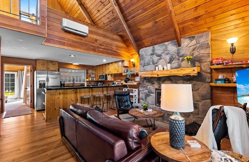 Gold Bar Cabin | Riverfront A-Frame Cabin/Chalet on 1 acre sleeps 10 - paradise.