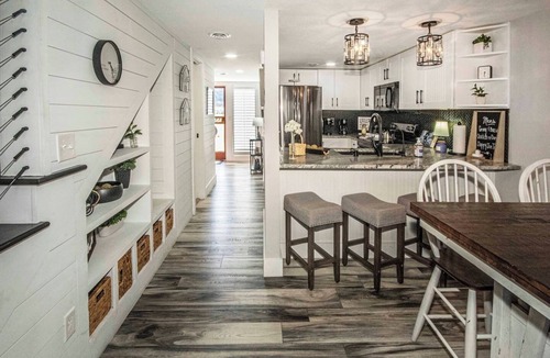 Townsend Apartment | Riverfront Condo, Super Conveniently Located!