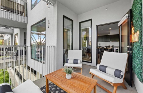 North Capitol Apartment | Riverfront Group Suite: Walk to Broadway & Titans Stadium