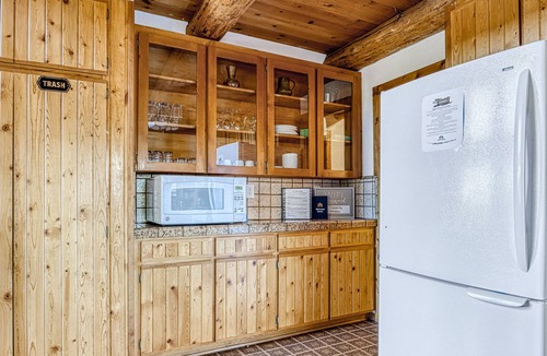 Three Rivers Cabin | Riverfront Home W/ Free WiFi, Gas Grill, Furnished Deck, & Dock for Fishing!