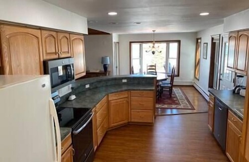 Cape Vincent House | Riverfront home w/private dock