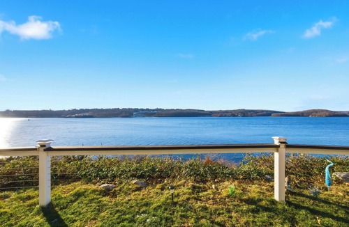 Conning Towers Nautilus Park House | Riverfront Home with a View!