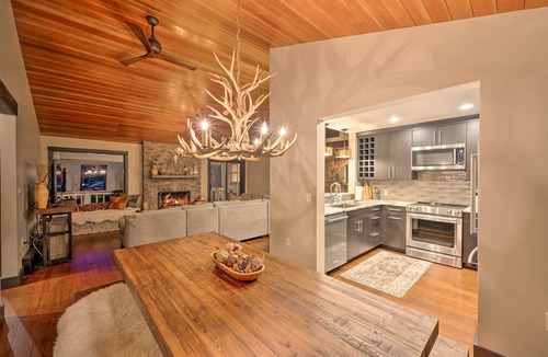 Lincoln Condo | Riverfront Lincoln Condo: 1 Mi to Loon Mountain!