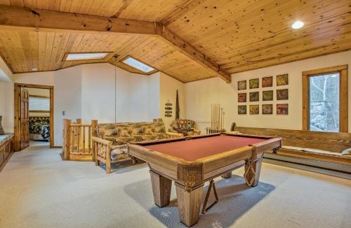 Manton House | Riverfront Manton Cabin w/Pool Table & Fire Pit!