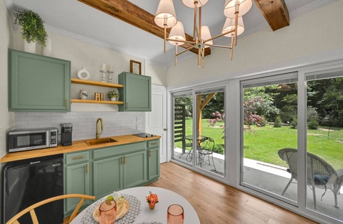 Cumbola Cabin | Riverfront Oasis Retreat