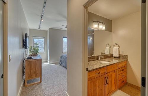 Salida House | Riverfront Perch, w Balcony over the River