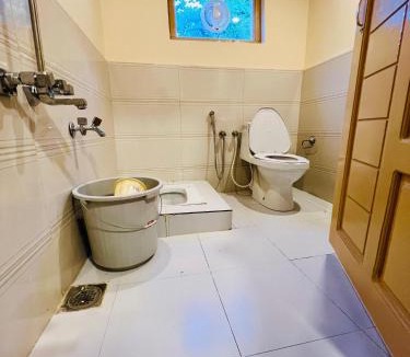 Loralai District House | Riverfront resort sooq valley