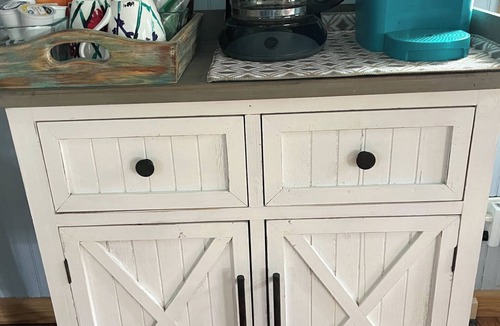 Caseville House | RIVERFRONT RETREAT/heart of DOWNTOWN CASEVILLE - short stroll to BEACH/sleeps 6