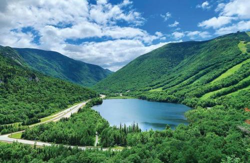 Bethlehem House | Riverfront Retreat in the White Mountains - 3BR Cozy Escape Near Ski & Hike