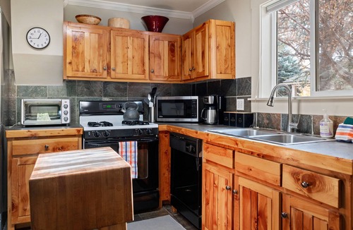 Old Bend House | Riverfront Retreat near Bend's Drake Park