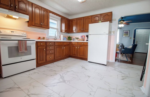 Nitro Cottage | Riverfront Retreat with Dock! Just a few minutes from the local boat ramp