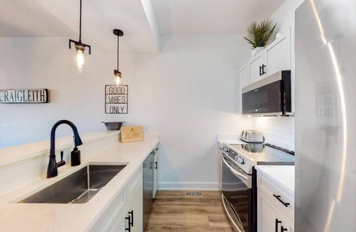 The Blue Mountains Apartment | Rivergrass by Property Valet
