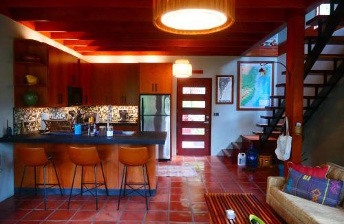 San Ignacio House | RiverHill Hideaway