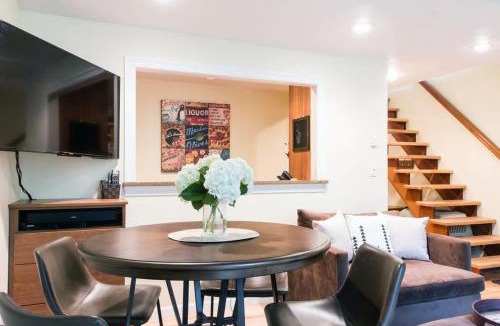 Glacier House | Rivers Edge at Snowater