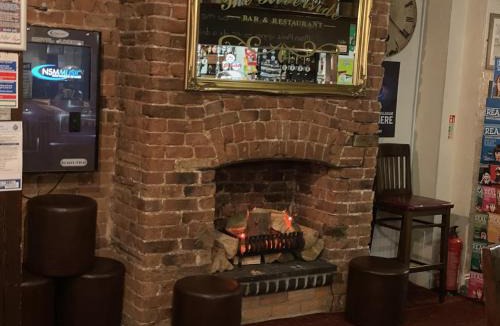 Sutton Bridge Hotel | Riverside Bar and Restaurant