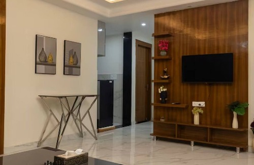 Sector 40 Apartment | Riverside by Luxury Heights