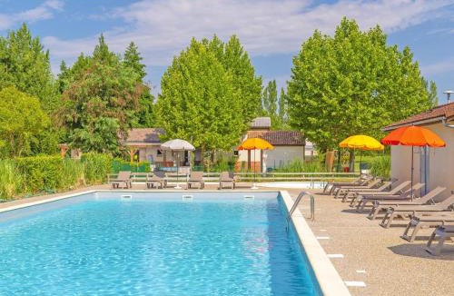 Castelmoron-sur-Lot House | Riverside cabin for 4-guests