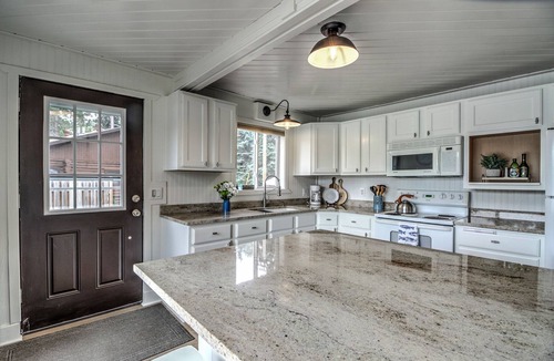 Park Rapids House | Riverside Cabin Retreat on Fishhook River – Modern Comfort Meets Up North Charm