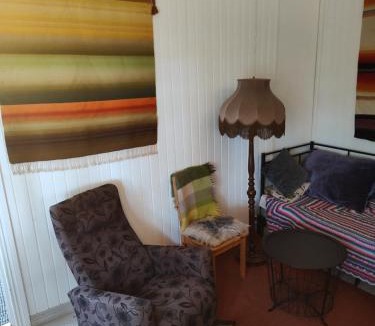 Karjalohja House | Riverside cottage