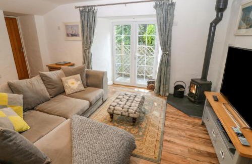 Llanfechell House | Riverside Cottage