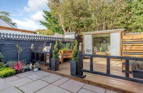 Reedham House | Riverside Cottage