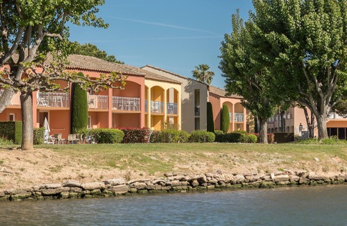 Mandelieu-La-Napoule House | Riverside Escape Near Cannes
