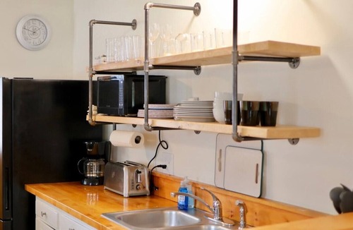 Indian River Cabin | Riverside Escape | Perfect for Families & Friends