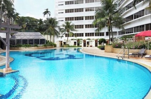 Singapore River Hotel | Riverside Exec Suite King +Breakfast Hotel with Gorgeous Skyline View Singapore