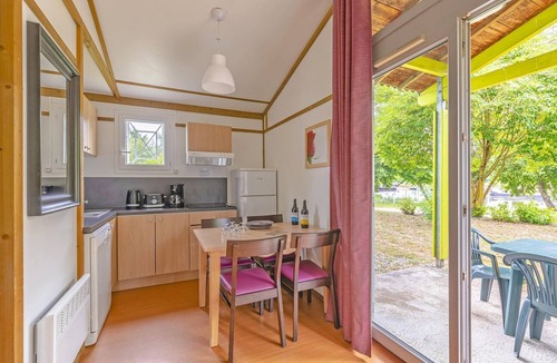 Castelmoron-sur-Lot Cottage | Riverside cabin for 4-guests
