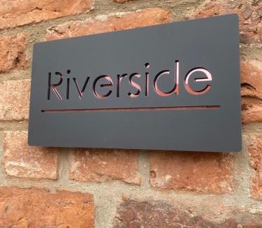 Selby House | Riverside