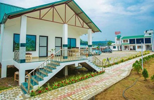 Devachuli Hotel | Riverside Green House Resort