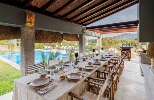 Beijos Villa | Riverside Heritage Douro Villa with Pool and Views