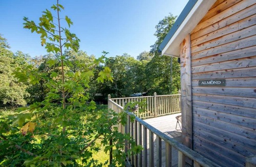 Killin House | Riverside Hideaway for Two Hot Tub River Lochay