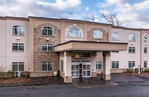West Chesterfield Hotel | Riverside Hotel, an Ascend Collection Hotel