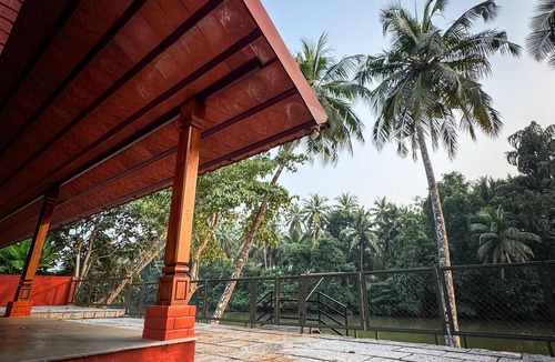 Kozhikode Villa | Riverside Inn villa - 2BHK Private Riverfront Villa