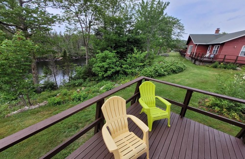 Liscomb Cottage | Riverside King Motel Room at Liscombe Lodge