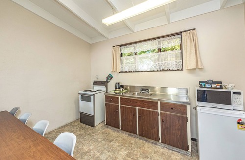 Whanganui Hotel | Riverside Motel