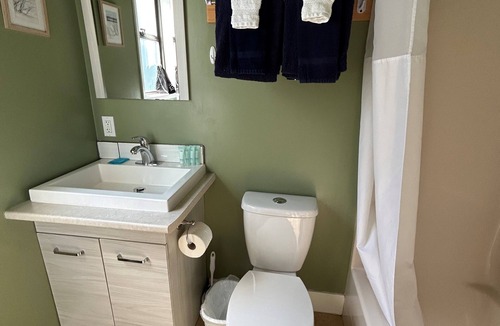 Regional District of Nanaimo Cabin | Riverside Resort - Two Bedroom Standalone Cabin
