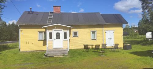 Tornio Ski Chalet | Riverside Restplace
