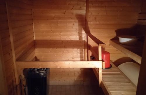 Tornio Ski Chalet | Riverside Restplace