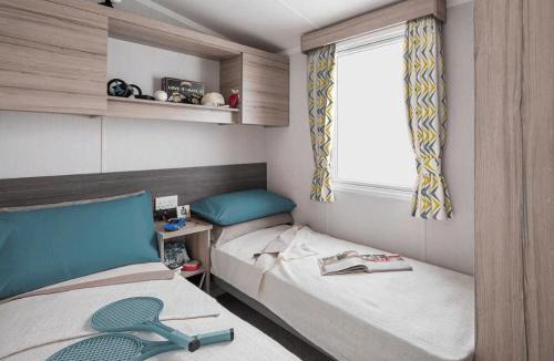 Wooler Other | Riverside Standard Daisy Caravan 1