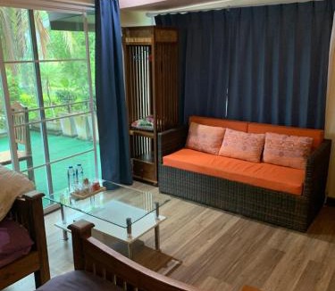 Cho Lae Resort | Riverside