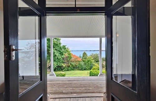 Riverton House | Riverton Villa Vista