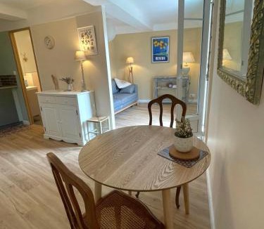 Sospel Apartment | Riverview